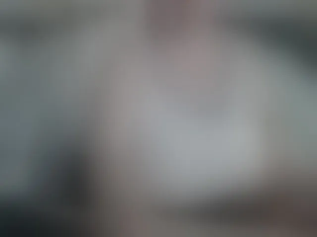 Live sex webcam photo for Bessy123 #292470360
