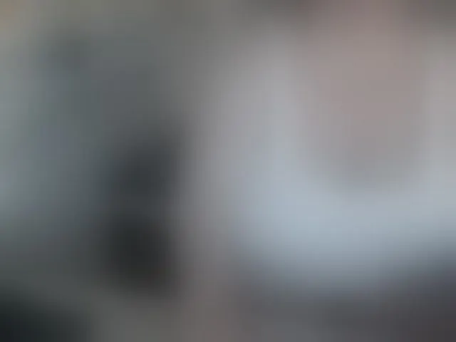 Live sex webcam photo for Bessy123 #293602236