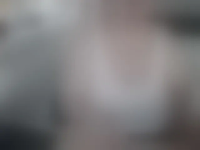 Live sex webcam photo for Bessy123 #293617944