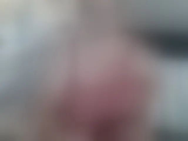 Live sex webcam photo for Bessy123 #293873326