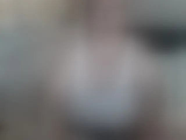 Live sex webcam photo for Bessy123 #294148228