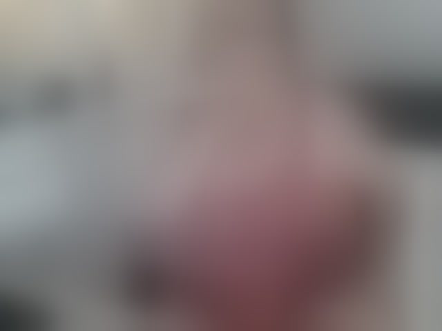 Live sex webcam photo for Bessy123 #294192273