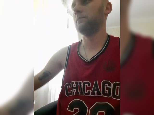 Live sex webcam photo for Bestman9 #291158350