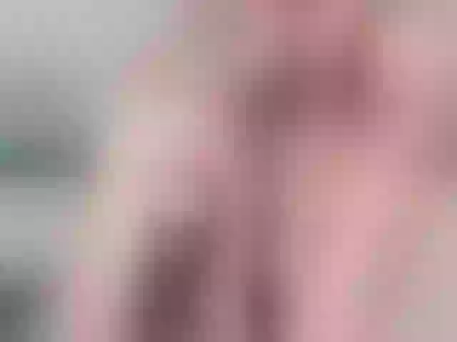 Live sex webcam photo for Besttpussyyy #291267339