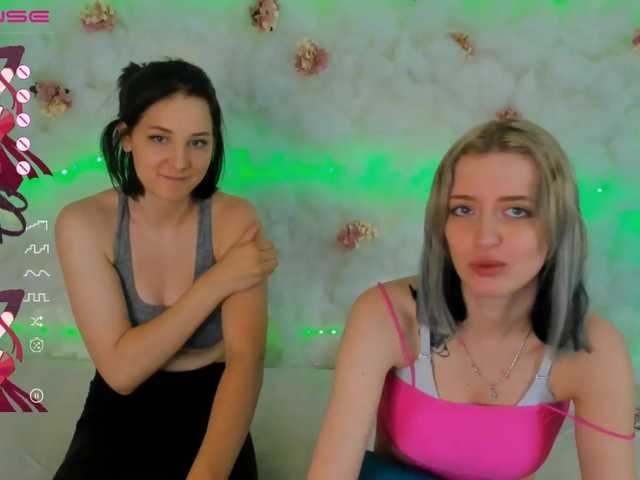 Live sex webcam photo for BetetyAllison #274656956