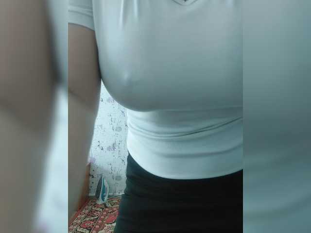 Live sex webcam photo for Bette-Rossi #290505358