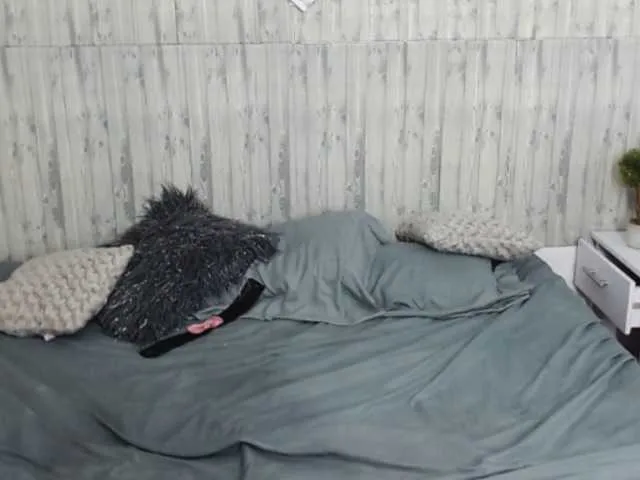 Live sex webcam photo for Beyonce4 #272444044