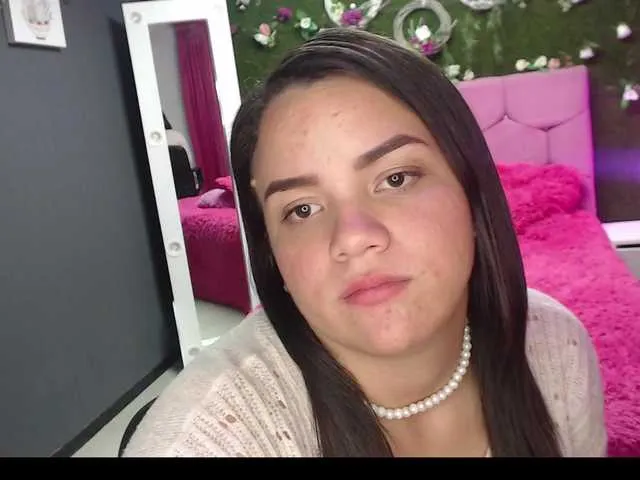 Live sex webcam photo for Bianca-Cerrone #275972676