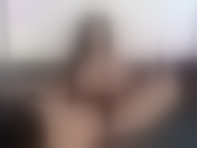 Live sex webcam photo for BiancaCruzzz #294177988