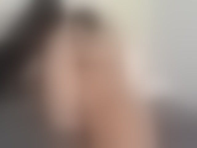 Live sex webcam photo for BiancaCruzzz #294335379