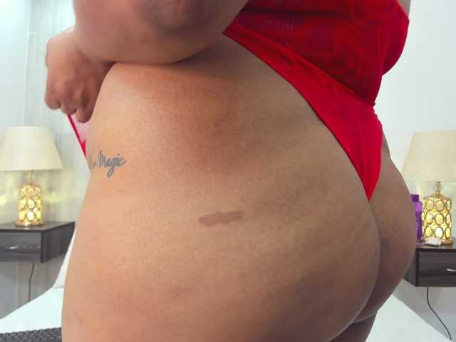 Live sex webcam photo for BiancaFollerach #277758061