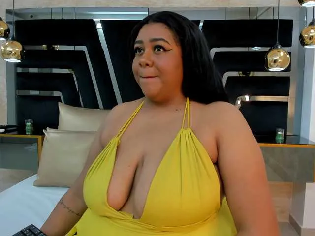 Live sex webcam photo for BiancaFollerach #290421673