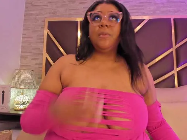 Live sex webcam photo for BiancaFollerach #291494467