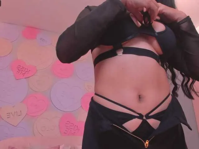 Live sex webcam photo for BiancaPierce #288058297