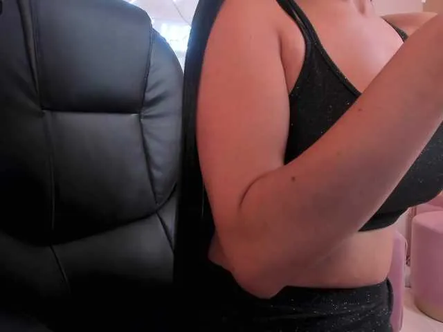 Live sex webcam photo for BiancaPierce #288058350