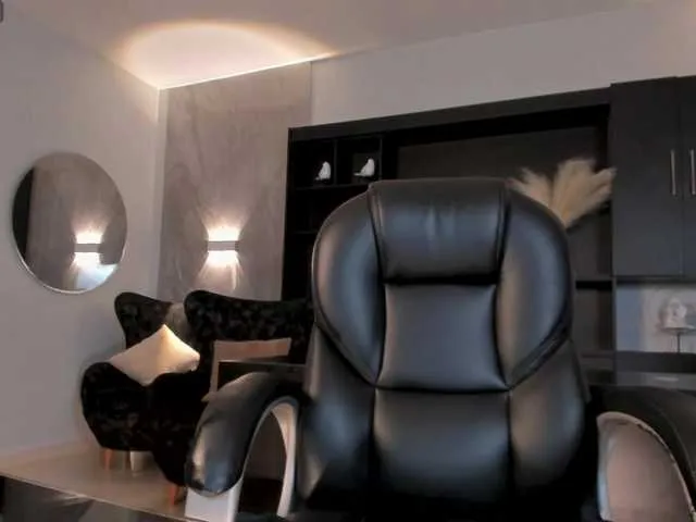 Live sex webcam photo for BiancaPierce #288058526