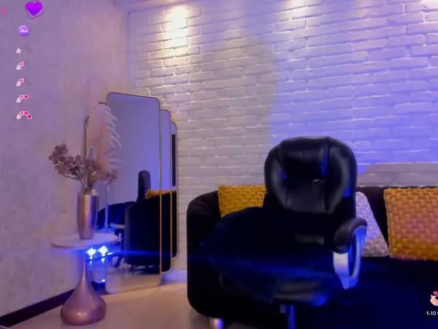 Live sex webcam photo for BiancaPierce #290145752