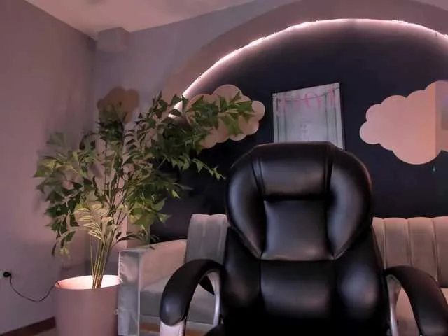 Live sex webcam photo for BiancaPierce #290794092