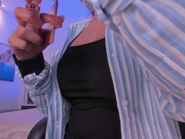 Live sex webcam photo for BiancaPierce #292227872