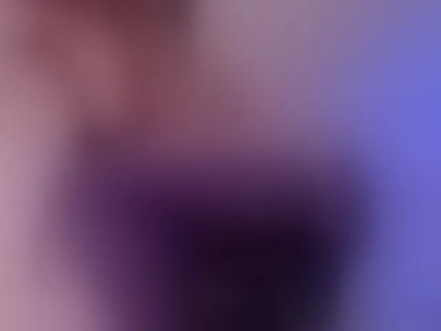 Live sex webcam photo for BiancaPierce #293847446