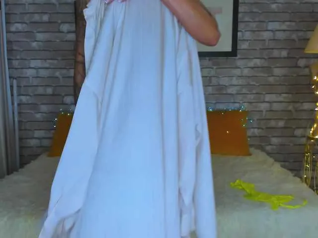 Live sex webcam photo for Bianka-strip #277911754