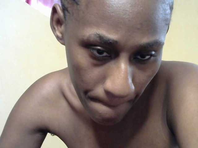 Live sex webcam photo for Biankkahot #275506132