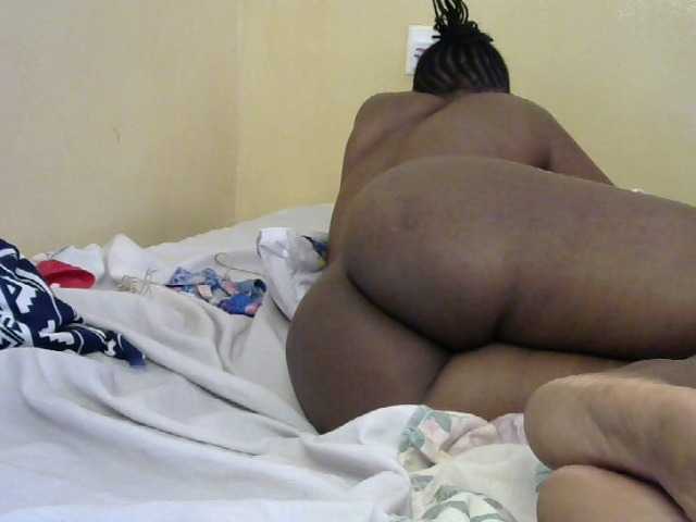 Live sex webcam photo for Biankkahot #275581454