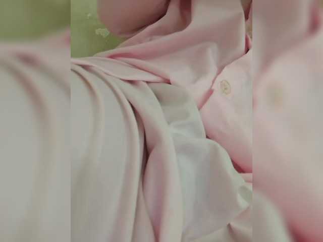 Live sex webcam photo for Bibibe #281066476