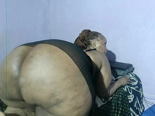 Live sex webcam photo for Big-Ass-Wilma #290914570