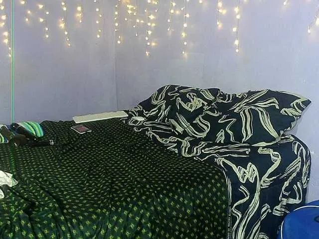 Live sex webcam photo for Big-Ass-Wilma #291540183