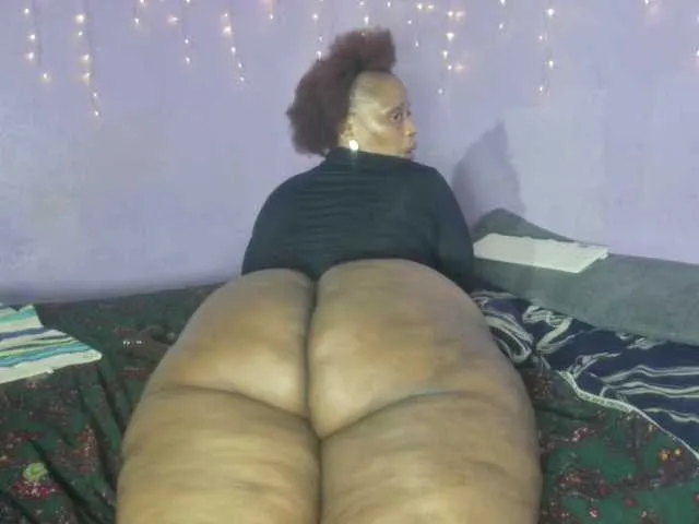 Live sex webcam photo for Big-Ass-Wilma #291601936