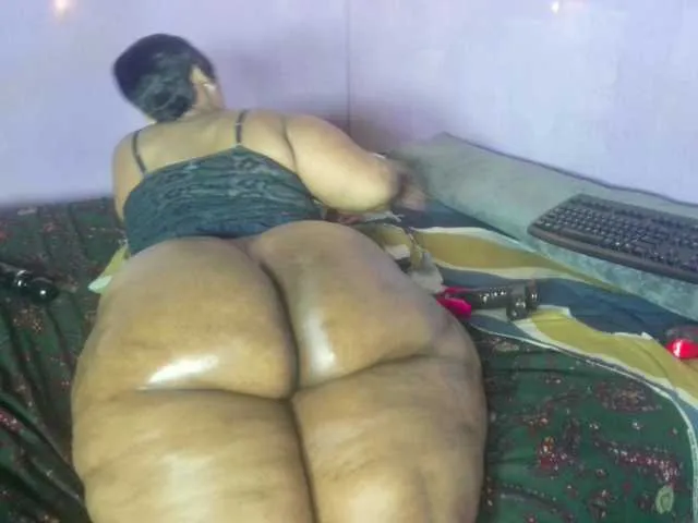 Live sex webcam photo for Big-Ass-Wilma #292072504