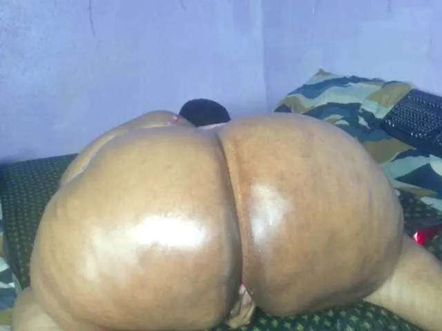 Live sex webcam photo for Big-Ass-Wilma #292226294