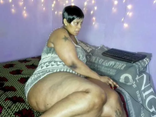 Live sex webcam photo for Big-Ass-Wilma #292367530