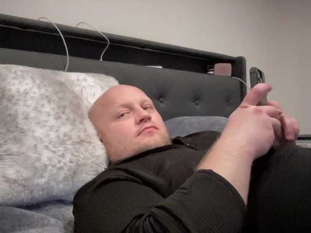 Live sex webcam photo for Big-Ninja #277108107