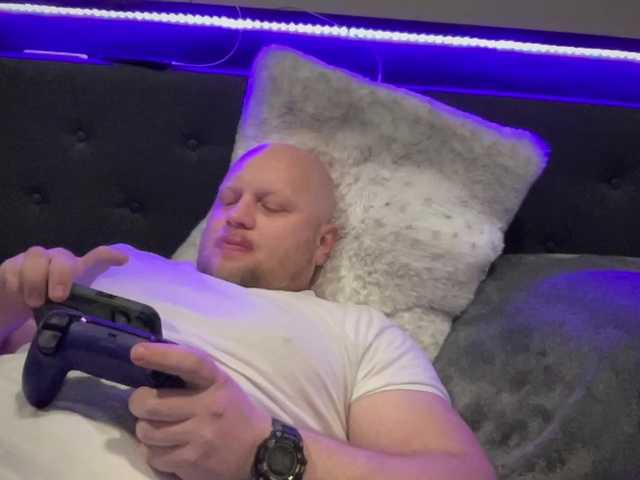 Live sex webcam photo for Big-Ninja #277458581