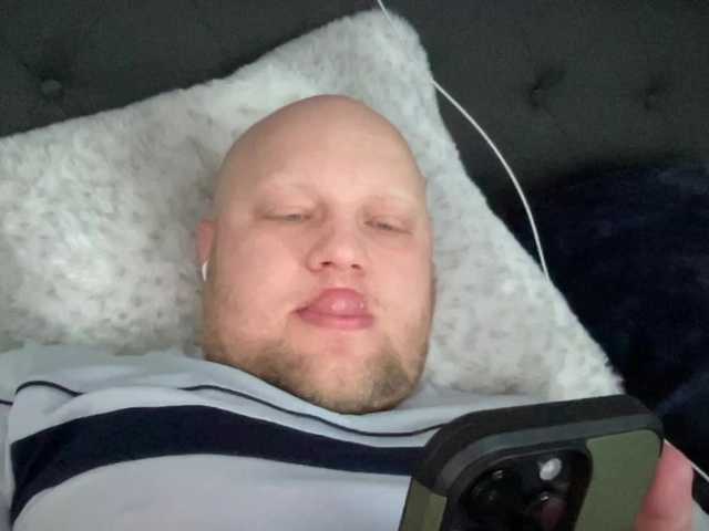 Live sex webcam photo for Big-Ninja #277759784