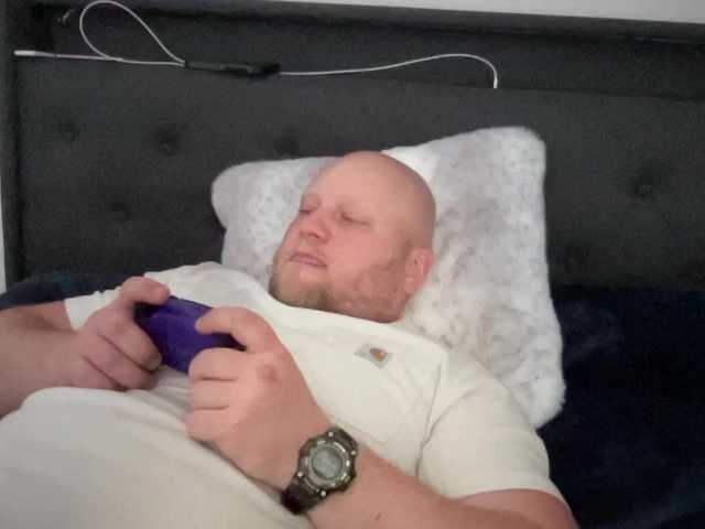 Live sex webcam photo for Big-Ninja #277857198