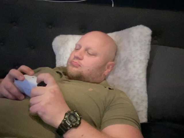 Live sex webcam photo for Big-Ninja #277936890