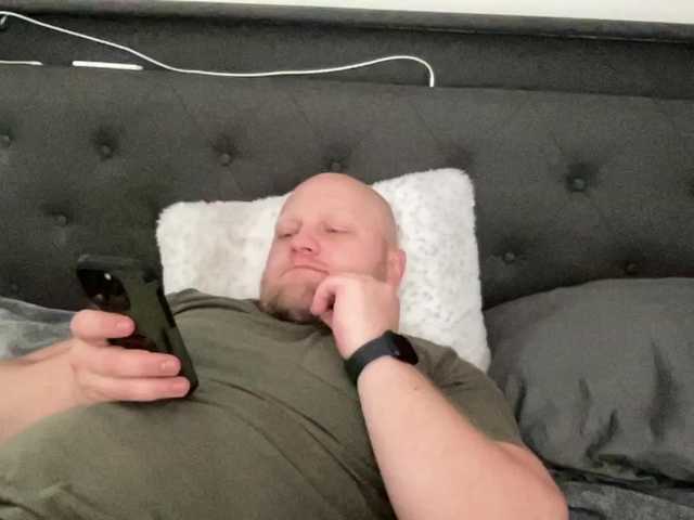 Live sex webcam photo for Big-Ninja #278096088