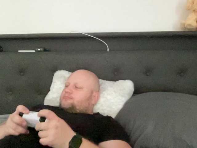 Live sex webcam photo for Big-Ninja #278155238