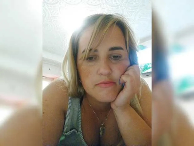 Live sex webcam photo for Big009DD #276035349