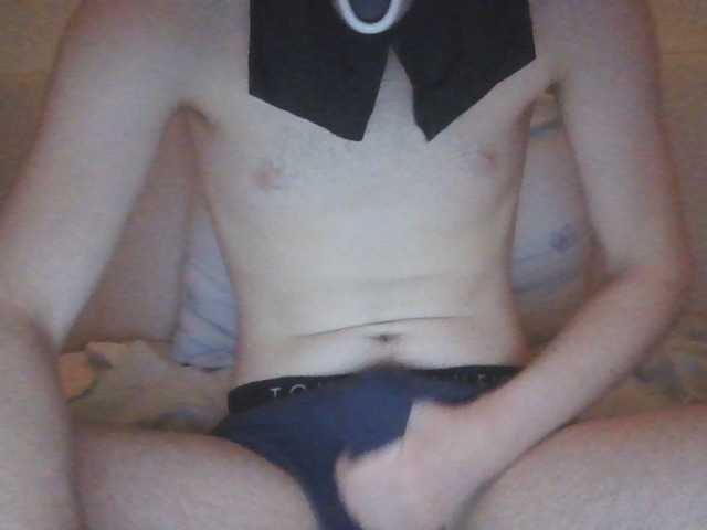 Live sex webcam photo for Big077 #290491235