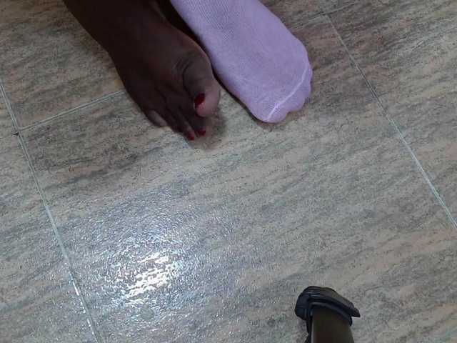 Live sex webcam photo for BigAlisebony #276283306