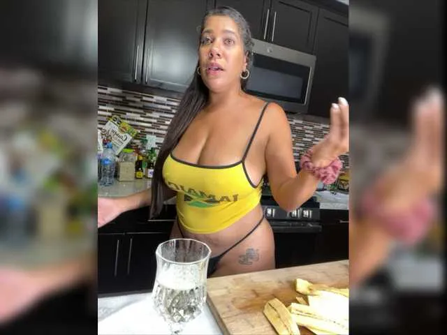 Live sex webcam photo for BigBoootyBK #276064270