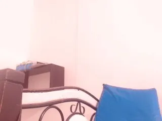 Live sex webcam photo for BigBustyBlack #118623973