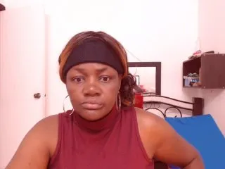 Live sex webcam photo for BigBustyBlack #151945903