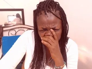 Live sex webcam photo for BigBustyBlack #175950008