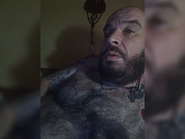 Live sex webcam photo for BigDaddyOrange1978 #277015810