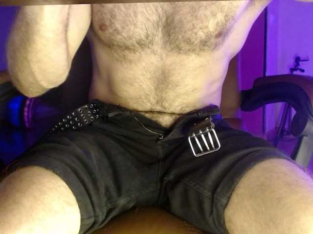 Live sex webcam photo for BigDick1387 #291450408